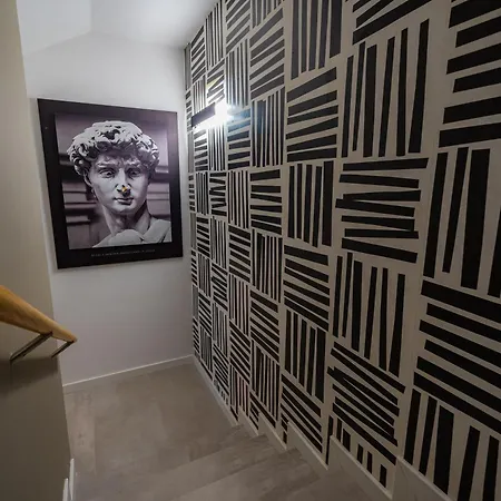 Diva Villa *