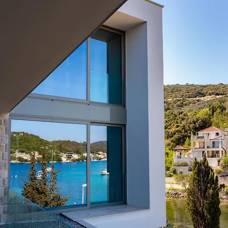 Villa Diva